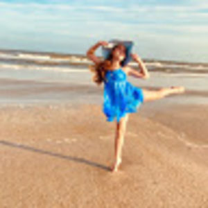 Meet your Posher, Carly